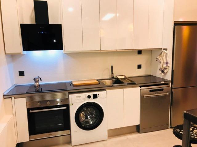 7 Beds, 3Bedr, Centro, Sol, Gran Via, Metro Noviciado, Callao Madrid Exterior foto